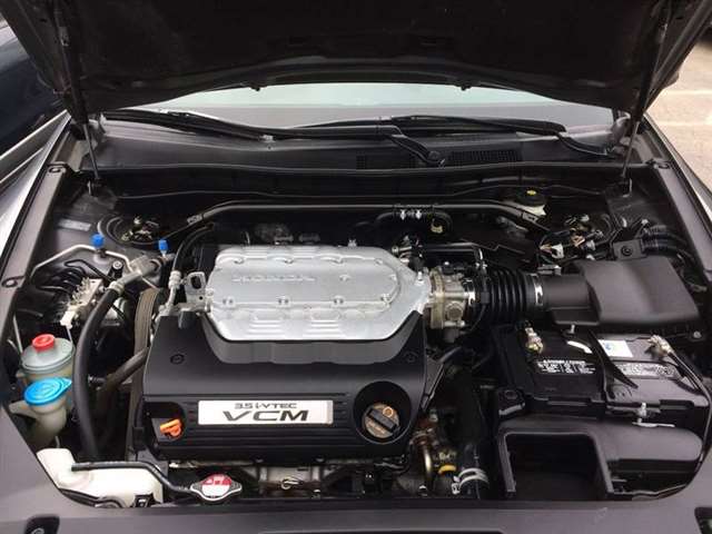 2011 Honda Accord EX-L V6 2dr Coupe 5A